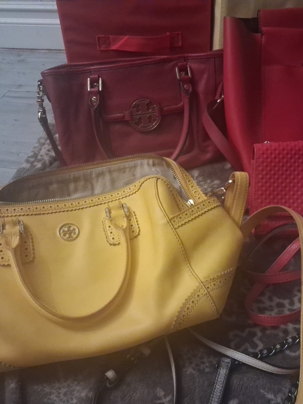 Tory Burch LOT  6 bags Crossbodys and Totes